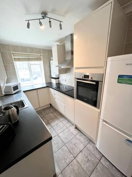 Aprt 10Mins Walk From The Shard! Daire Londra Dış mekan fotoğraf