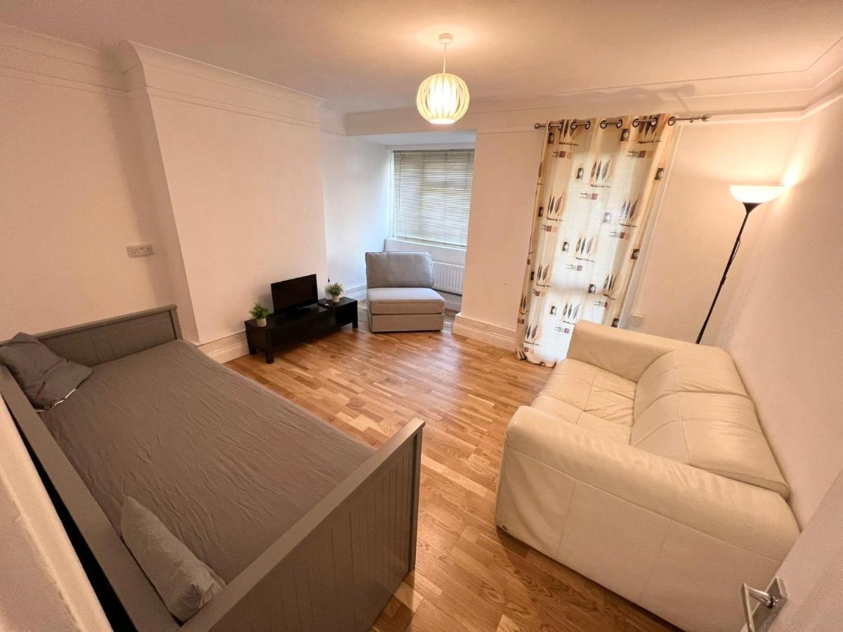 Aprt 10Mins Walk From The Shard! Daire Londra Dış mekan fotoğraf